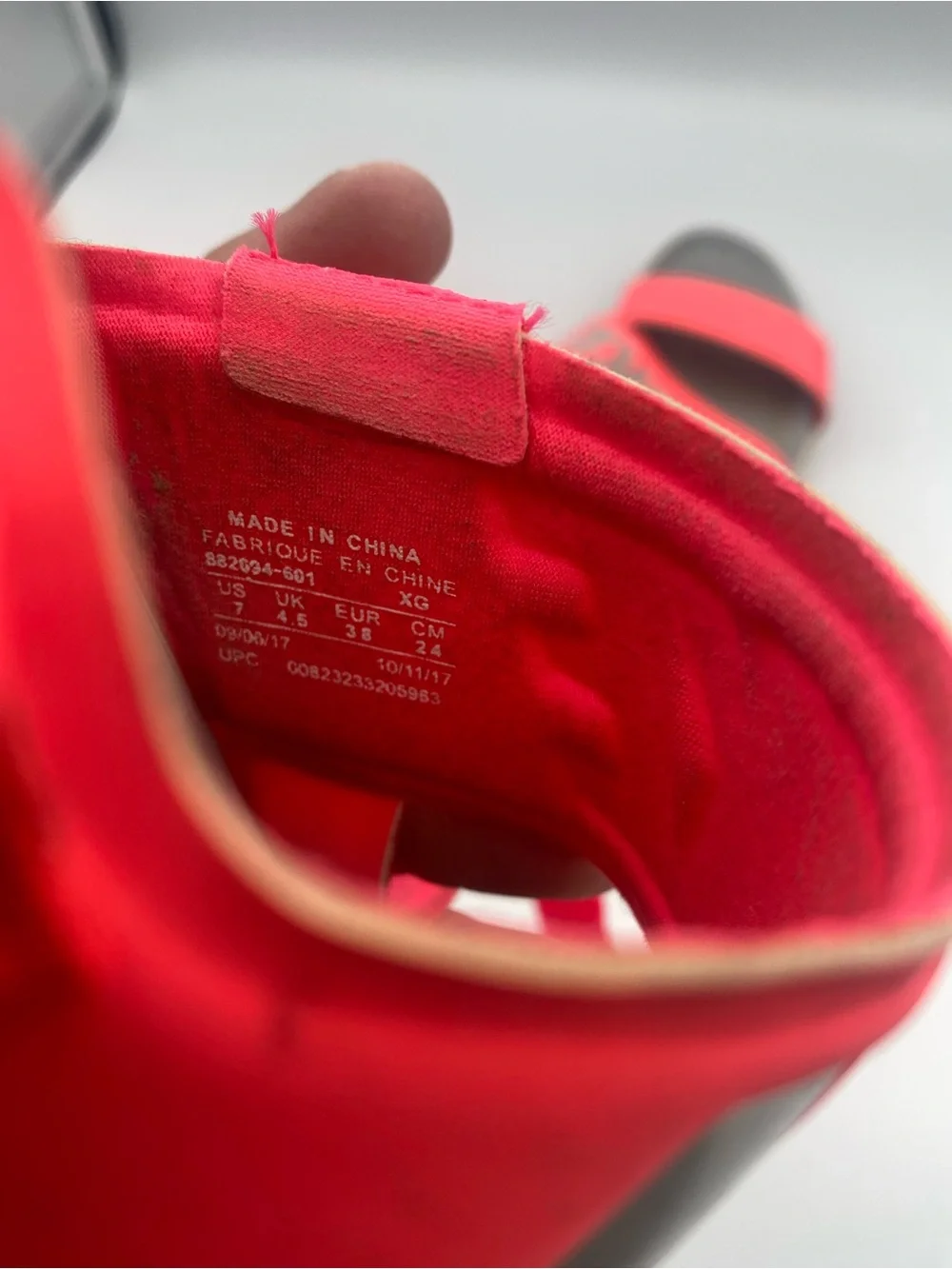 Nike Mens Neon Coral Hook-and-Loop Slide Sandals
